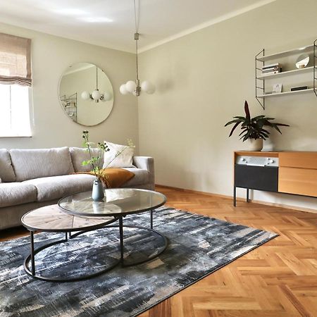 Ferienwohnung 60Er Jahre Design Apartment - 65Qm Fewo Im Zittauer Gebirge - Familienfreundliche Unterkunft Am Bergfuss Zum Toepfer Olbersdorf エクステリア 写真