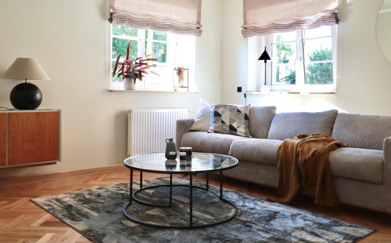 Ferienwohnung 60Er Jahre Design Apartment - 65Qm Fewo Im Zittauer Gebirge - Familienfreundliche Unterkunft Am Bergfuss Zum Toepfer Olbersdorf エクステリア 写真